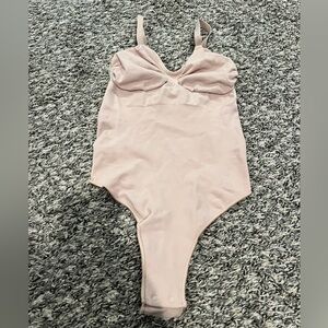 Skims Seamless Sculpt Thong Body Suit size L/XL